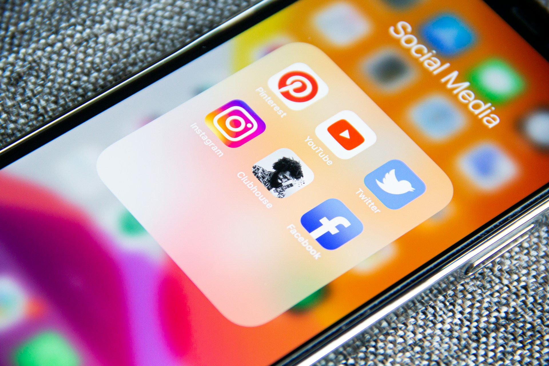 social media crisis management​