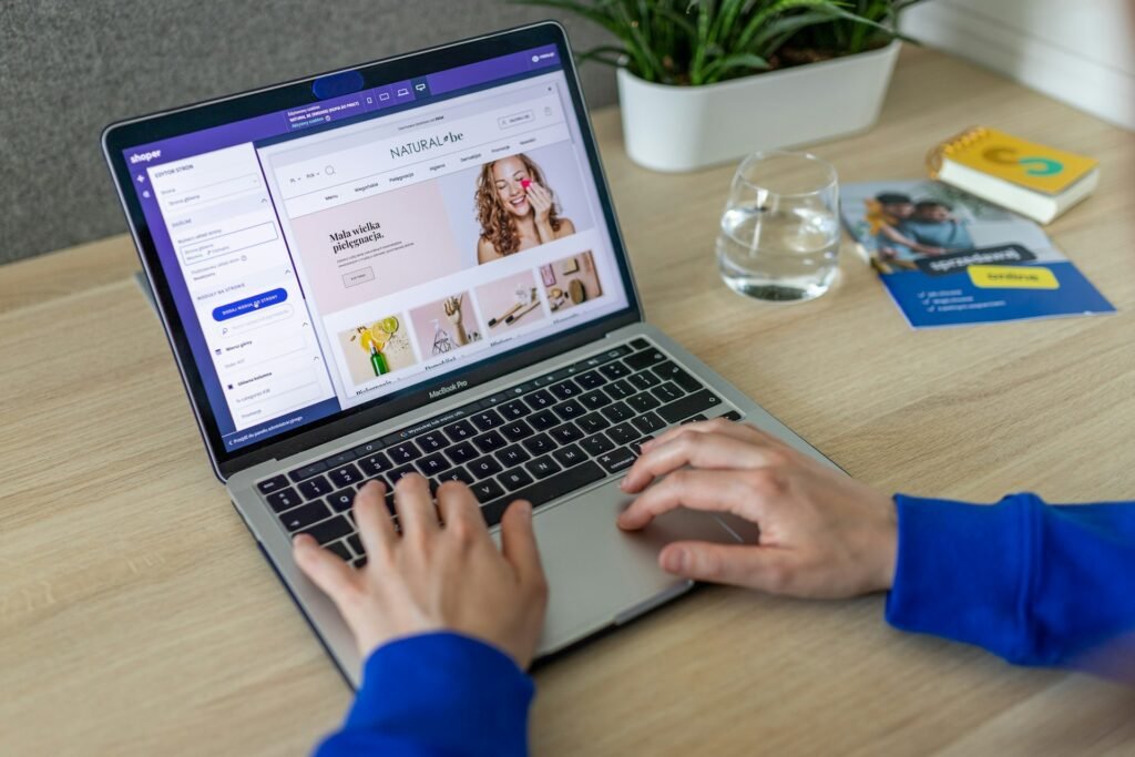 Online Reputation Management for Ecommerce